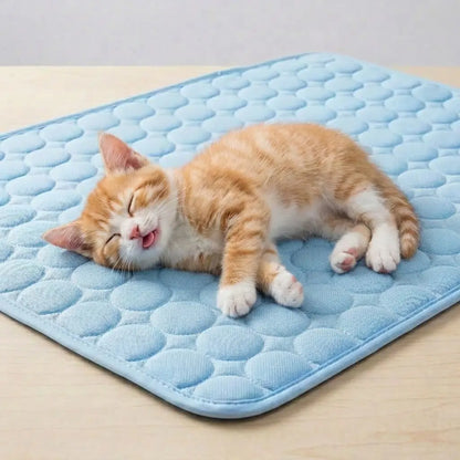Aerofold™ Cooling Pet Mat